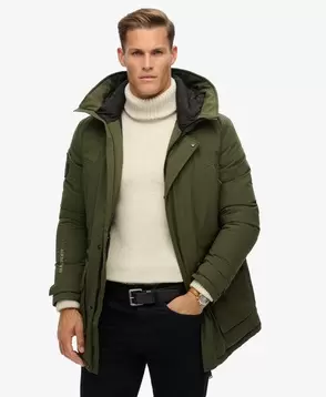 Wattierter City Parka für 239 CHF in Superdry